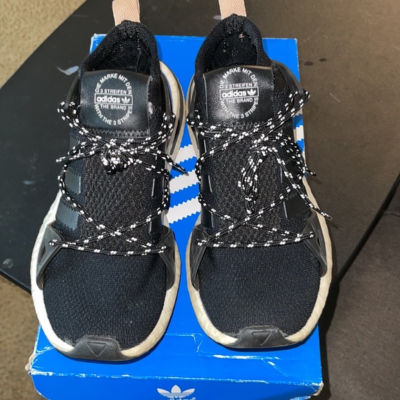 AKRYN W - Picture 4 of 4